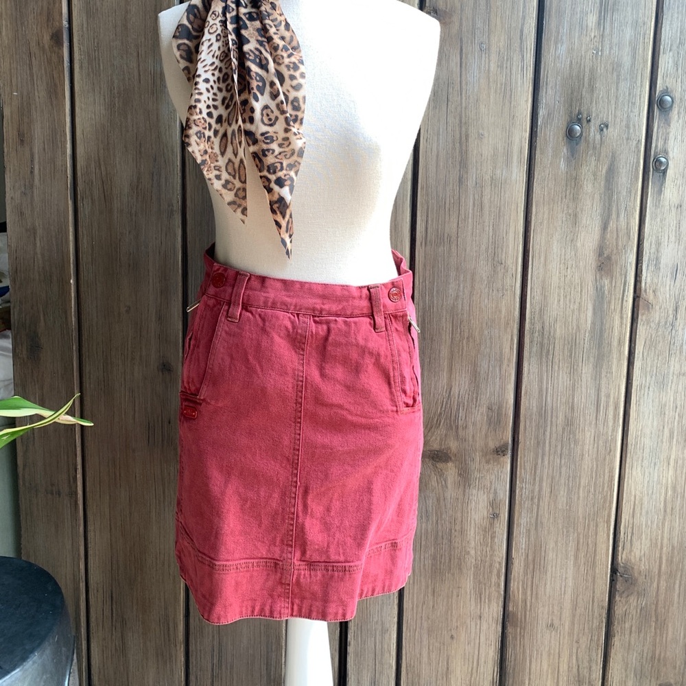 Marc Jacobs • red jean skirt